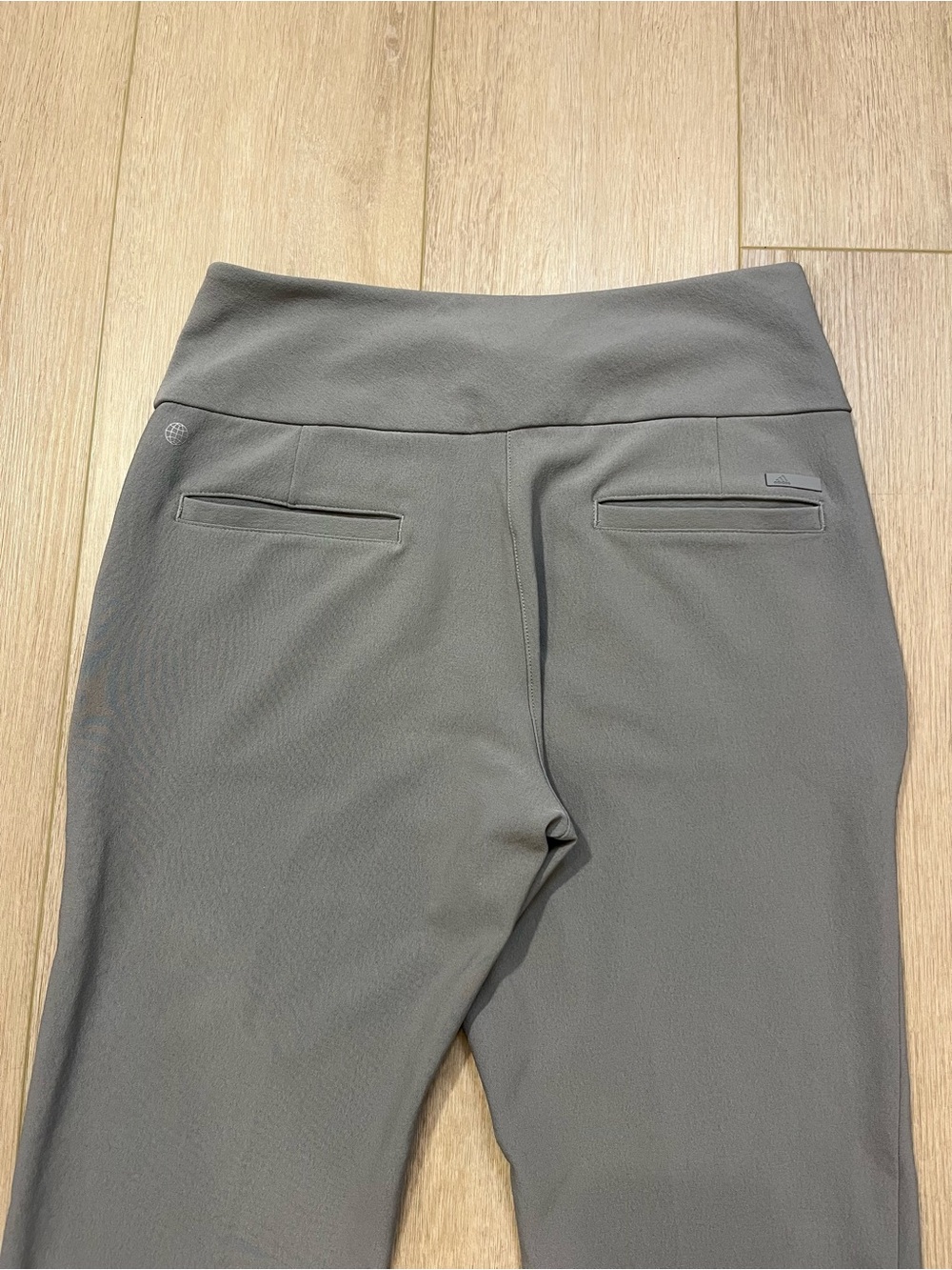 ADIDAS Women's Grey Pull-On Stretch Trousers - FREE SHIPPING on Bundles $95+ - Picture 8 of 14